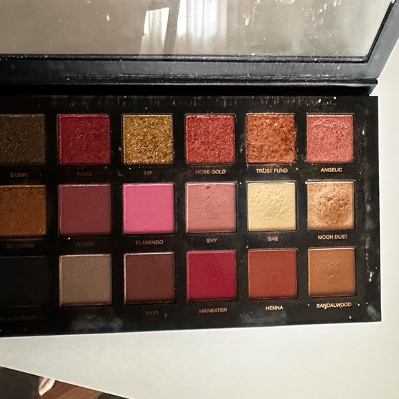 Huda beauty rose gold palette - Picture 4 of 4
